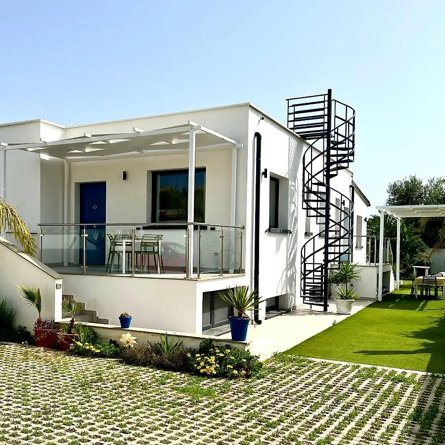 Rosalia Homestay - Levante Apartment Cinisi